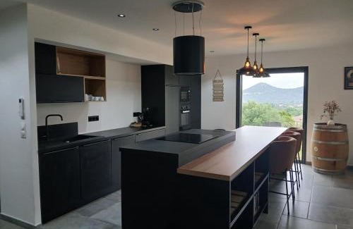 Sotta Villa | T4 Villa SOTTA entre mer et montagnes