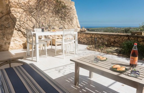 Xaghra Apartment | Ta Gajdoru apartment