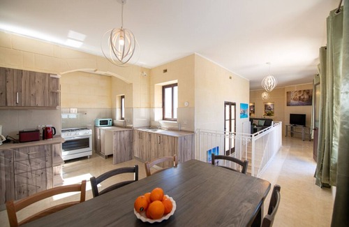 Kercem House | Ta' Mari is an eco-friendly duplex with private pool. Views 360 degree.