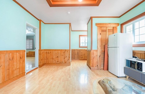 Kasinae House | Taean Hagampo Coastvalley Pension