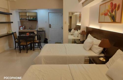 San Jose Apartment | Tagaytay Staycation by Naya and Darla w Free Swimming Pool, WiFi & Netflix