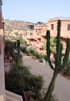 Ait Bihi Apartment | Taghazout Hillside Apartment with Swimming Pool