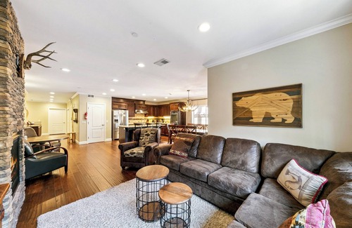South Lake Tahoe House | Tahoe Woods #502 at Stateline - Lake, Heavenly Village, Slopes, A/C
