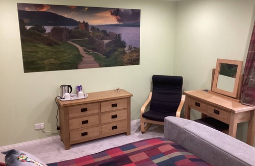 Invergarry Bed & Breakfast | Taigh Sealladh Fèidh B&B