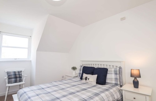 Kyleakin Cottage | TAIGH TEARLACH, with open fire in Kyleakin