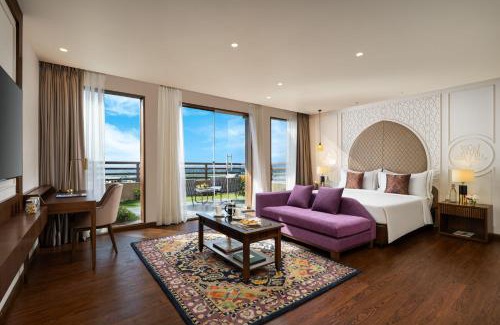 Nishat-Shalimar Hotel | Taj Dal View Srinagar