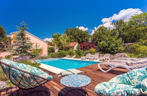 Sestanovac Villa | Tajina Kuca, Villa for 6 people with a botanical garden, 32 sqm heated pool with hydro massage, playground, 2 bedrooms, 2 bathrooms