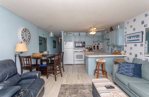 Garden City Condo | TAKE A DEEP BREATH IN OUR 2 BEDROOM CONDO