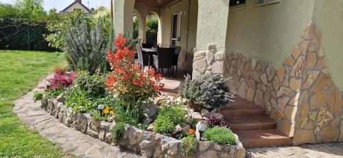 Balatonkeresztur Apartment | Tamási Villa