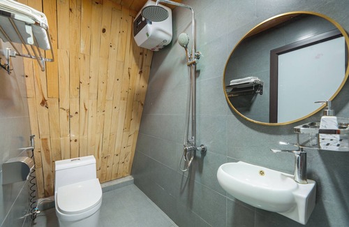 Hoa Lu Resort | Tam Coc Forest Bungalow & Spa