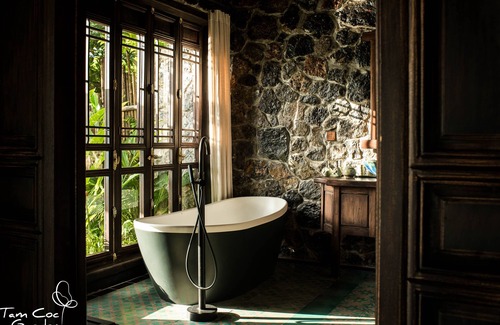 Hoa Lu Resort | Tam Coc Garden