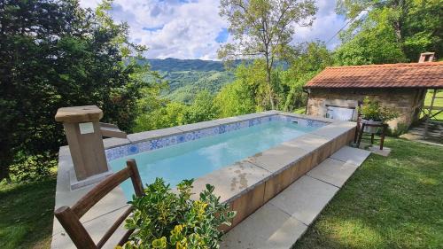 Montefiorino House | Tana della Lavanda