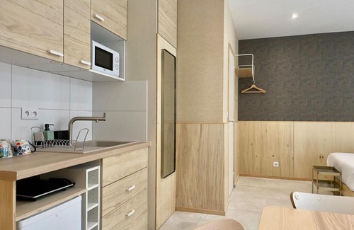 Capucins - Victoire Apartment | Tang Home Apartment