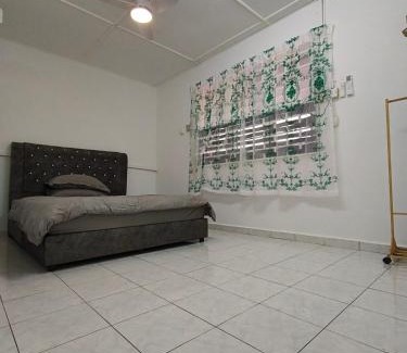 Tangkak House | TANGKAK HOMESTAy