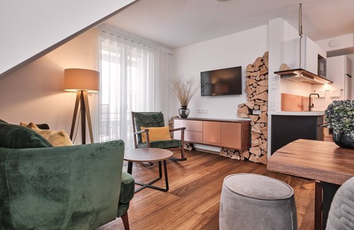 Hinterzarten Apartment | Tannenspitzen - Forest sparkling lodge