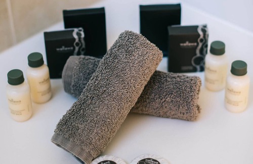 Charlton Gully Cabin | Tanonga Luxury Eco Lodges