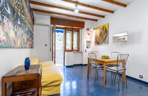 Spisone Apartment | Taormina Comfy Apt - a few steps from the Beach