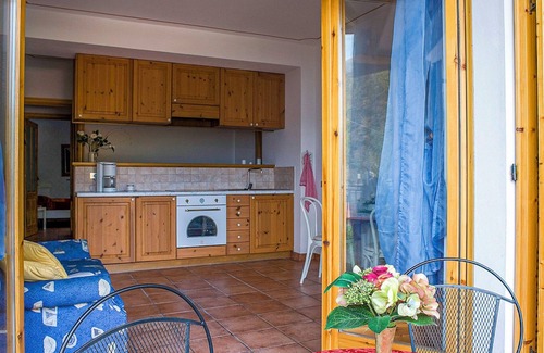 Sant'Agata Apartment | Tasteful 2 bedroom apartment in a small residence with pool