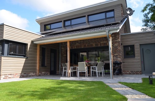 Emsbueren House | Tasteful vacation loft for 6 people in Emsland with sauna and outdoor pool