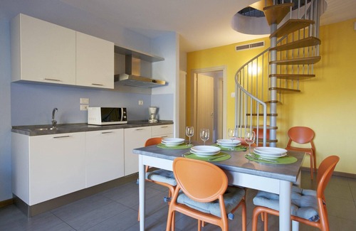 Cannobio Apartment | Tastefully furnished apartment in a small residence in a sunny location