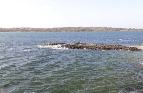 Carraroe Cottage | TEACH TEOLAI, pet friendly, with open fire in Carraroe, County Galway