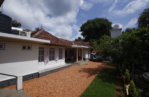 Onamthuruth House | Teak Grove Country House
