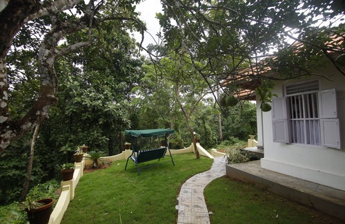 Onamthuruth House | Teak Grove Country House