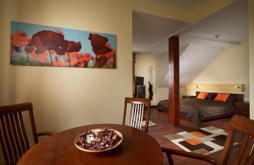 Szentendrei Hotel | Teleki-Wattay Kastélyszálló