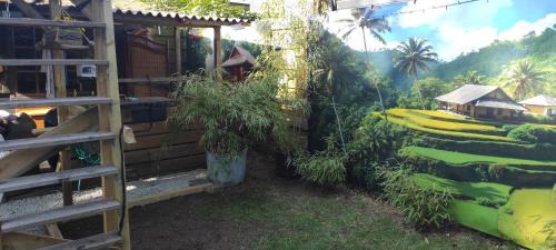 Krachtighuizen Cabin | "Tempat Senang" chalet on the beautiful Veluwe with airco sauna bbq jacuzzi beamer and dog