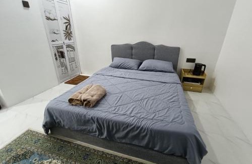 Dungun District House | Teratak Adamia Roomstay 02