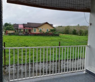 Pasir Mas House | Teratak Che Esah Guest House FREE WIFI NETFLIX