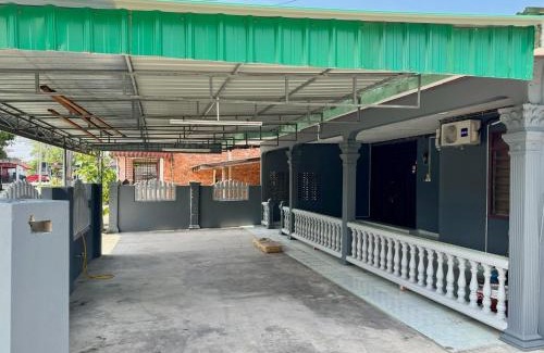 Kuala Terengganu House | Teratak Tok Ma Rumah Cengal