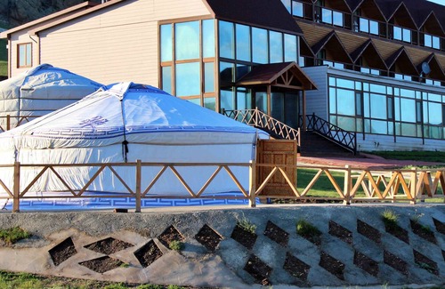 Ulaanbaatar Hotel | Terelj Hills Lodge