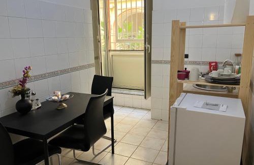 Naples City Centre Apartment | Terminus Tre Archi
