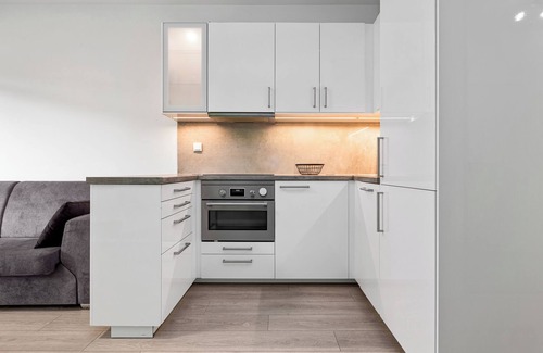 Nove Mesto Apartment | Terrace Vibes Studio, private parking, top location