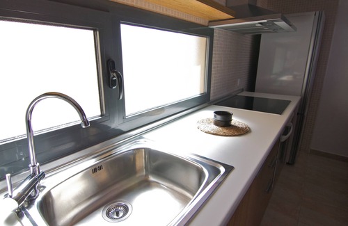 El Cotillo Apartment | TERRACED HOUSE VERY NEAR OF THE LAGOONS OF THE COTILLO AND 5 MINUTES WALK TO THE CENTER OF THE TOWN