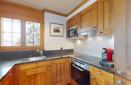 Saint-Pierre-de-Clages Apartment | Terrasses du Paradis 7A LUXE & CENTER apart 7 pers