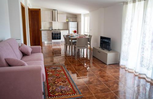 Cervinara Apartment | Terrazza di Elsa