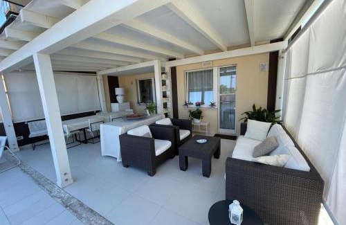 Torre Pedrera Apartment | Terrazza sul mare