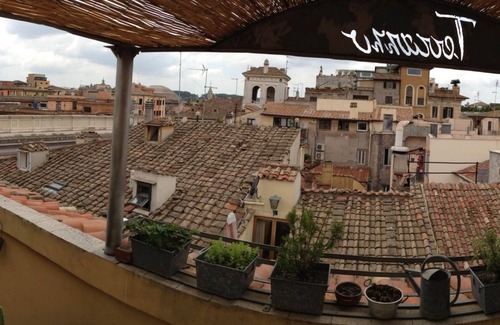 Rome City Centre Apartment | Terrazzo Apartment, A Loft With Terrace In Piazza Di Pietra