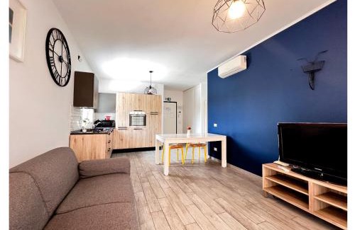 Zona XXX Castel Fusano Apartment | Terry Columbus
