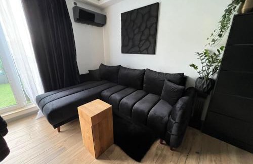 Floresti Apartment | Tessa Apartment