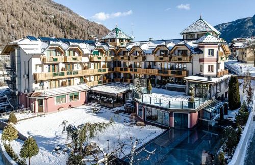 Almazzago Hotel | Tevini Dolomites Charming Hotel