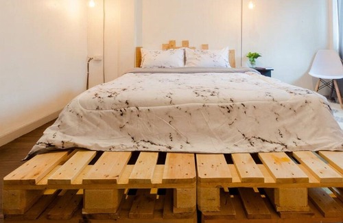 Phra Borom Maha Ratchawang Hotel | Standard Double Room +Breakfast