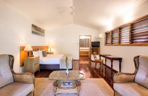 Oak Beach Resort | Thala Beach Nature Reserve