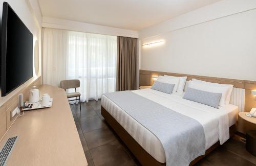 Agia Marina Hotel | Thalassa Beach Resort & Spa (Adults Only)