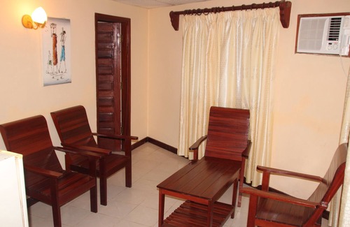 Nacala Hotel | Thamole Lodge