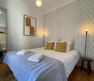 Sao Joao de Deus House | That Place For U - Suite Vintage