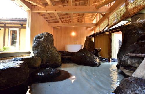 Takayama Hotel | The,おこもりの宿 夢流し