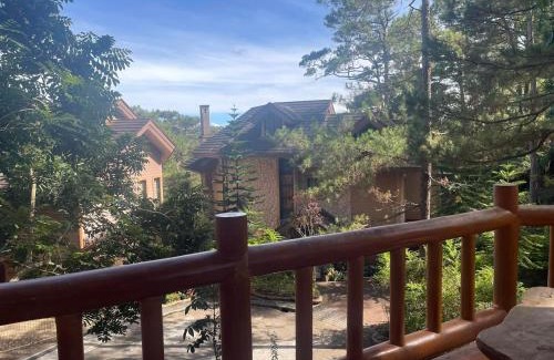 Baguio Apartment | The 1stfloor- Camp John Hay with view